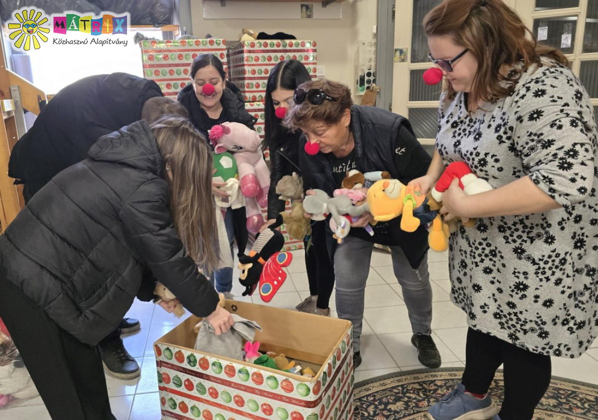 Galéria / Mesevarázs: plüsskommandó a vidám pillanatokat támogatja