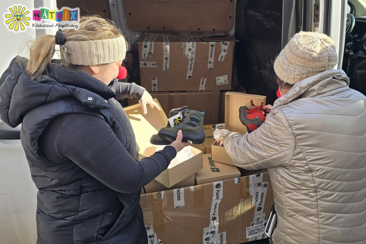 Galéria / Cipő adomány szeretettel