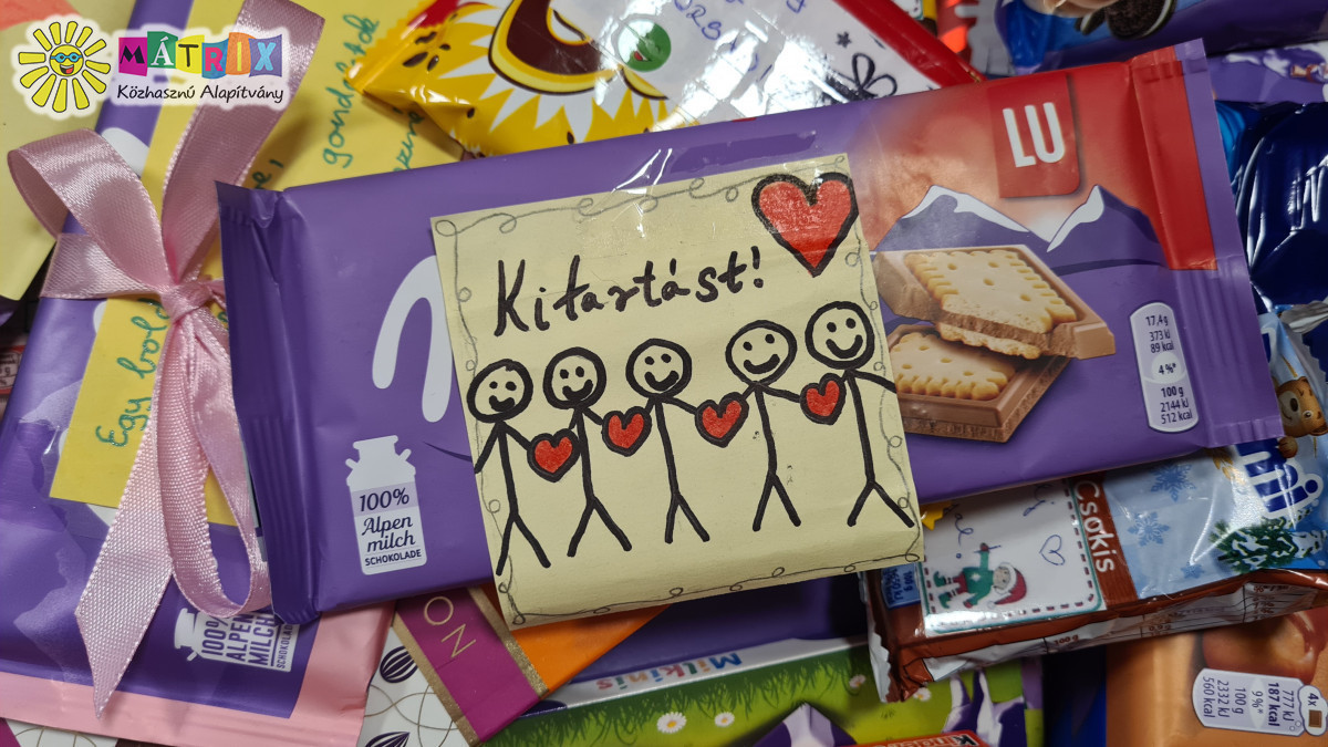 Galéria / Szeretetcsoki üzenet: kitasrtást!